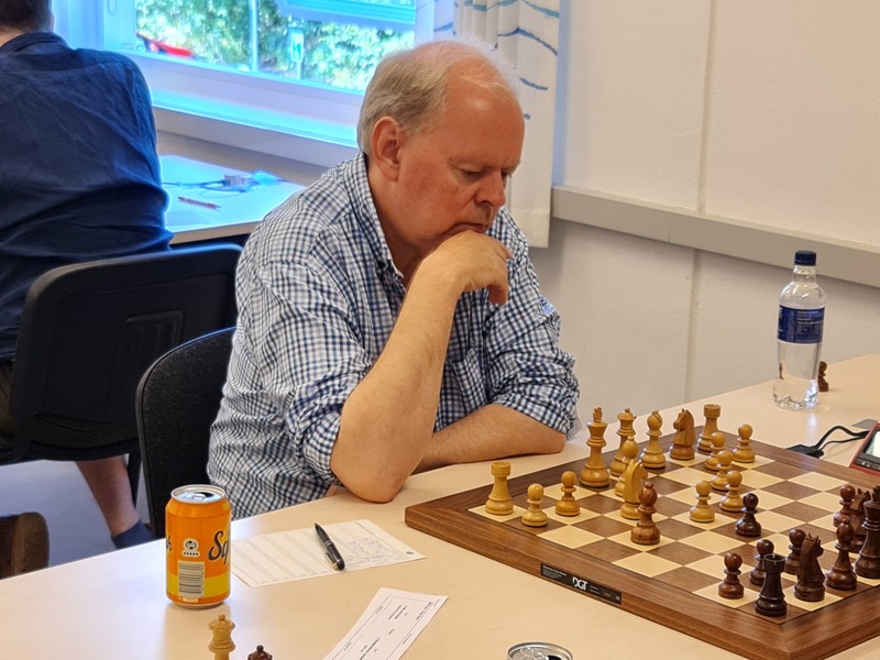 Read more about the article Hector flyvende i Ballerup