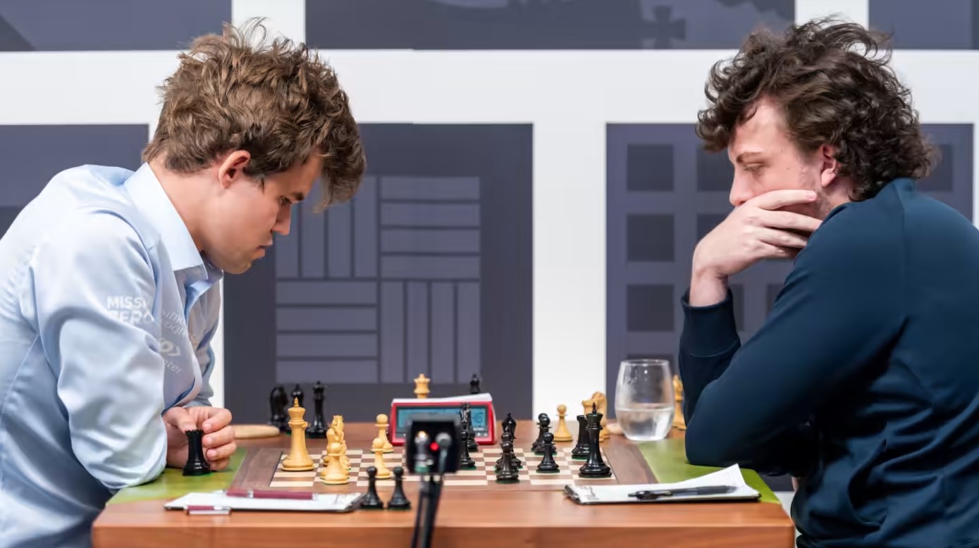 Read more about the article Magnus Carlsen har trukket sig fra Sinquefield