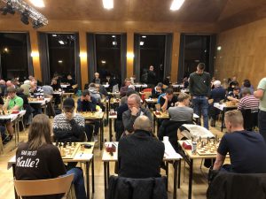 Read more about the article Ratingfavoritten tager fronten i Odense